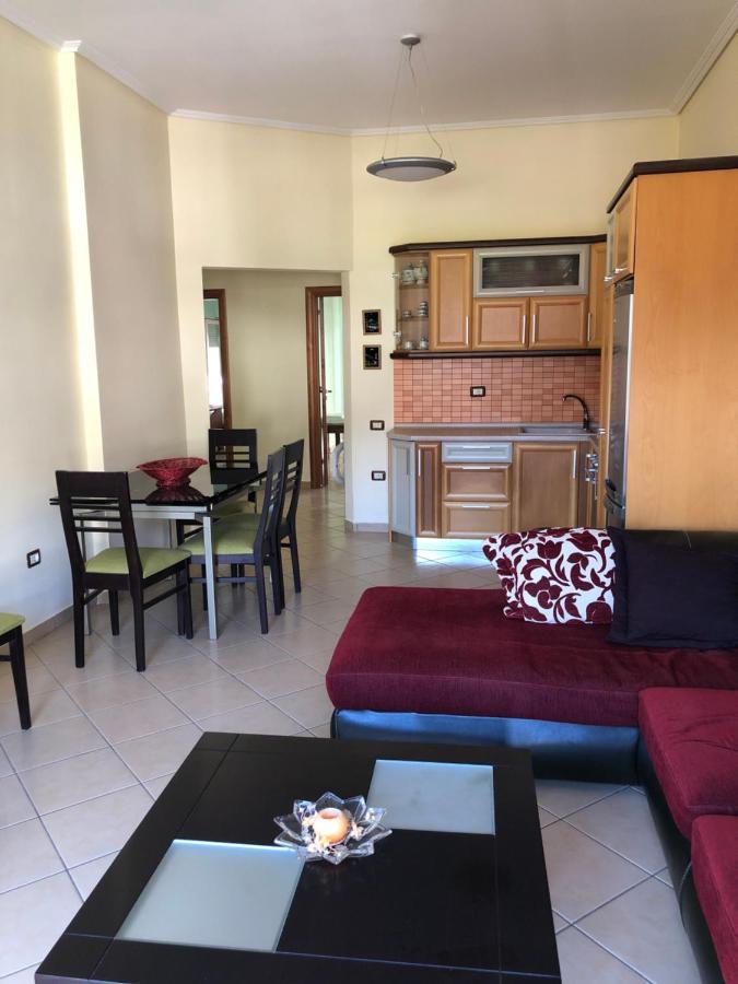 Lungomare Apartment Влёра Экстерьер фото