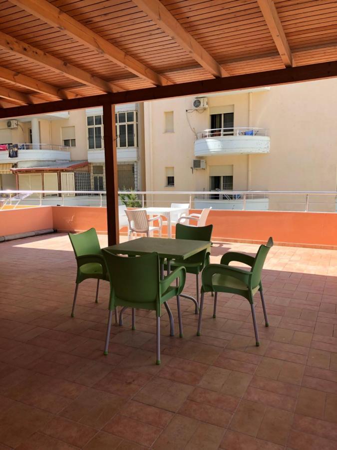 Lungomare Apartment Влёра Экстерьер фото