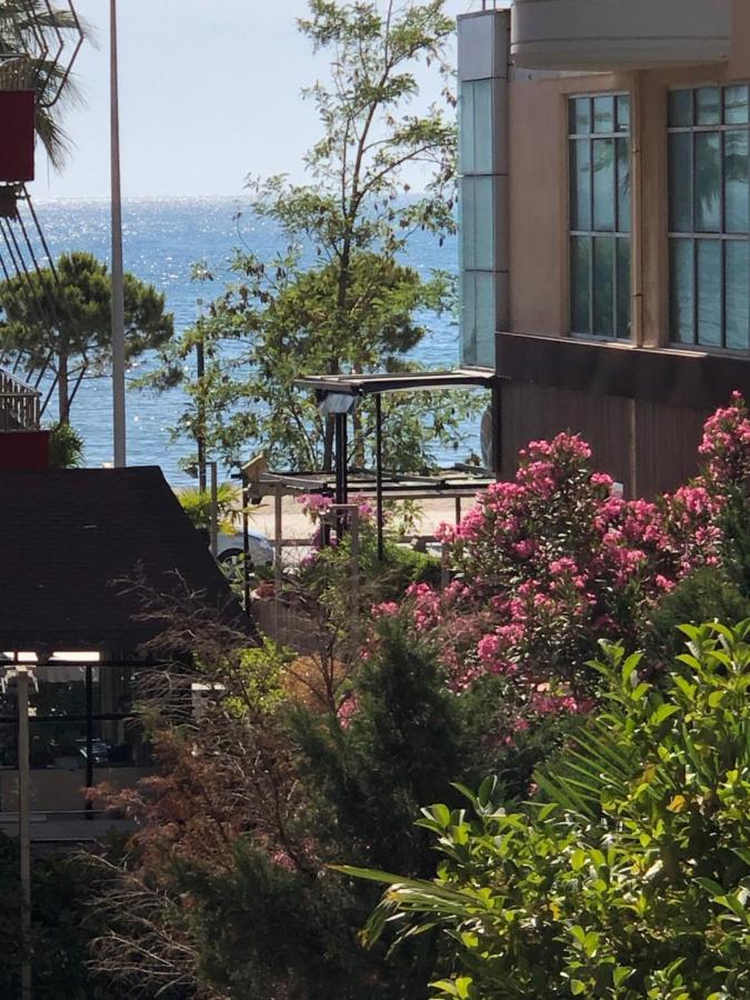 Lungomare Apartment Влёра Экстерьер фото