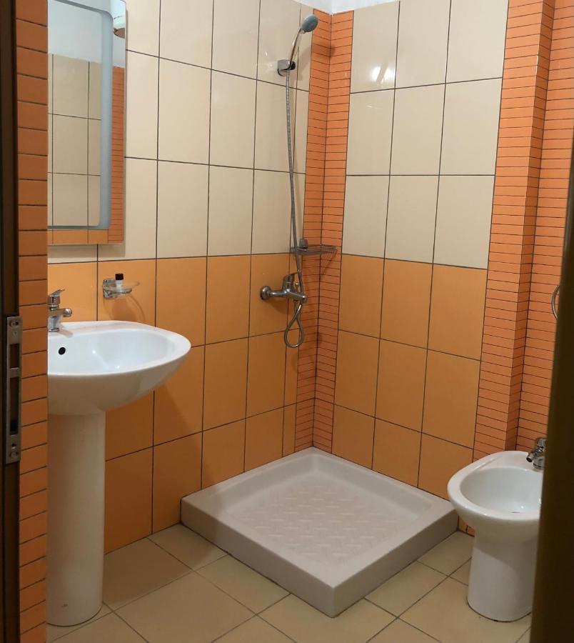 Lungomare Apartment Влёра Экстерьер фото